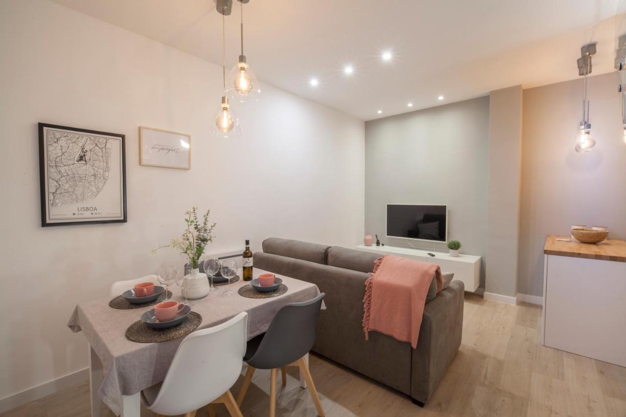 El Apartamento De Rosi Sevilla Dış mekan fotoğraf
